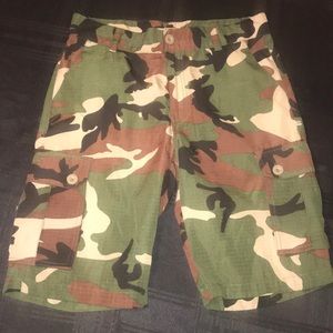 🗣3for10 🤩 Camo cargo shorts